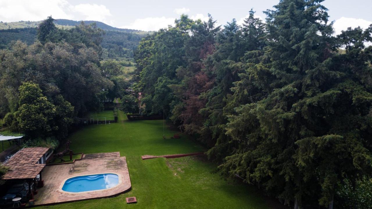 Lago Sol Hotel & Suites Tzintzuntzán Kültér fotó
