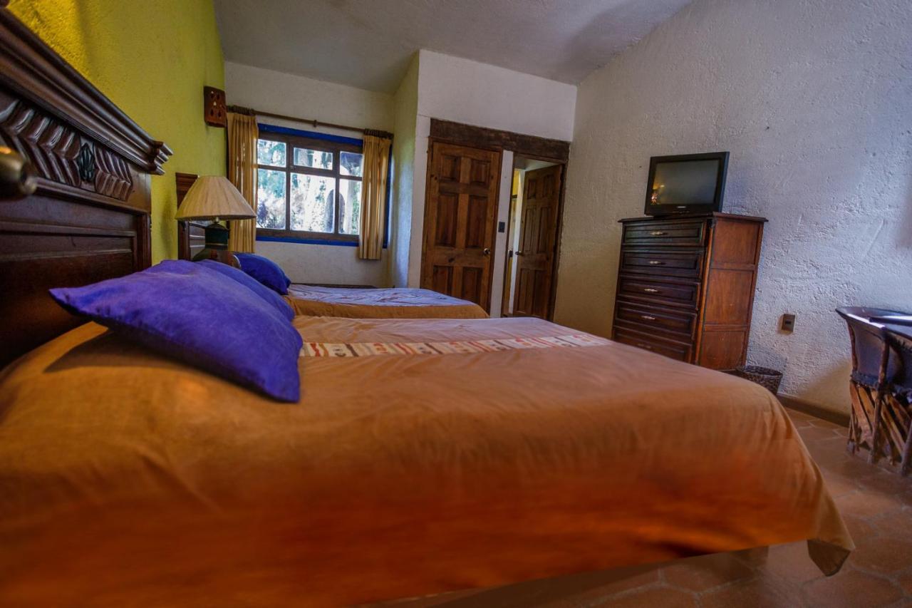 Lago Sol Hotel & Suites Tzintzuntzán Kültér fotó